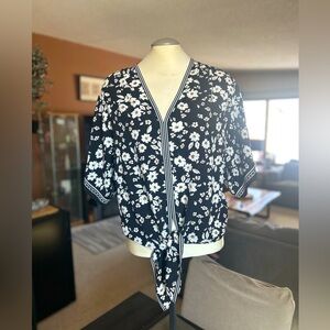 Floral Tie-Front Kimono Top